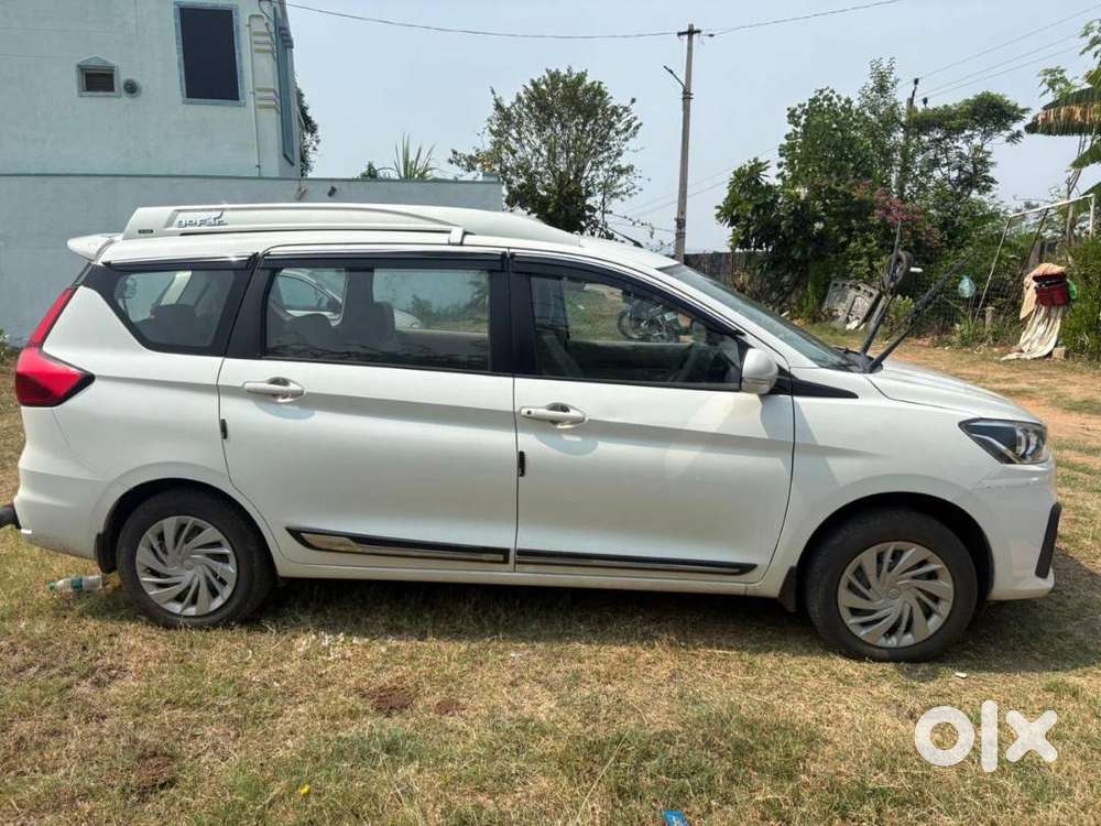 Ertiga Smart Hybrid Vxi (o)