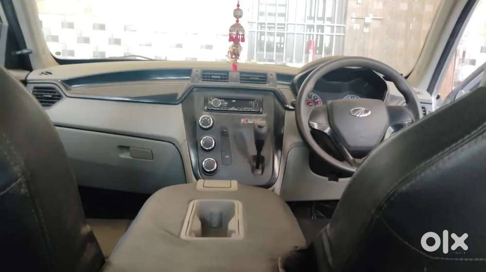 Mahindra Kuv 100 2016 Diesel 13800 Km Driven