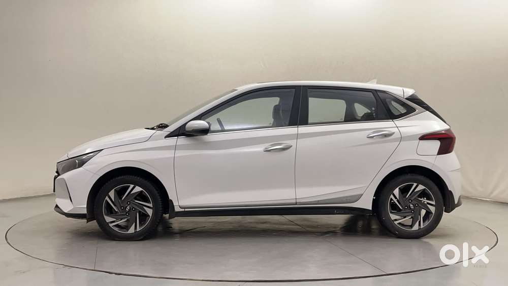 Hyundai I20 Asta (o) 1.0 Turbo Dct, 2023, Petrol