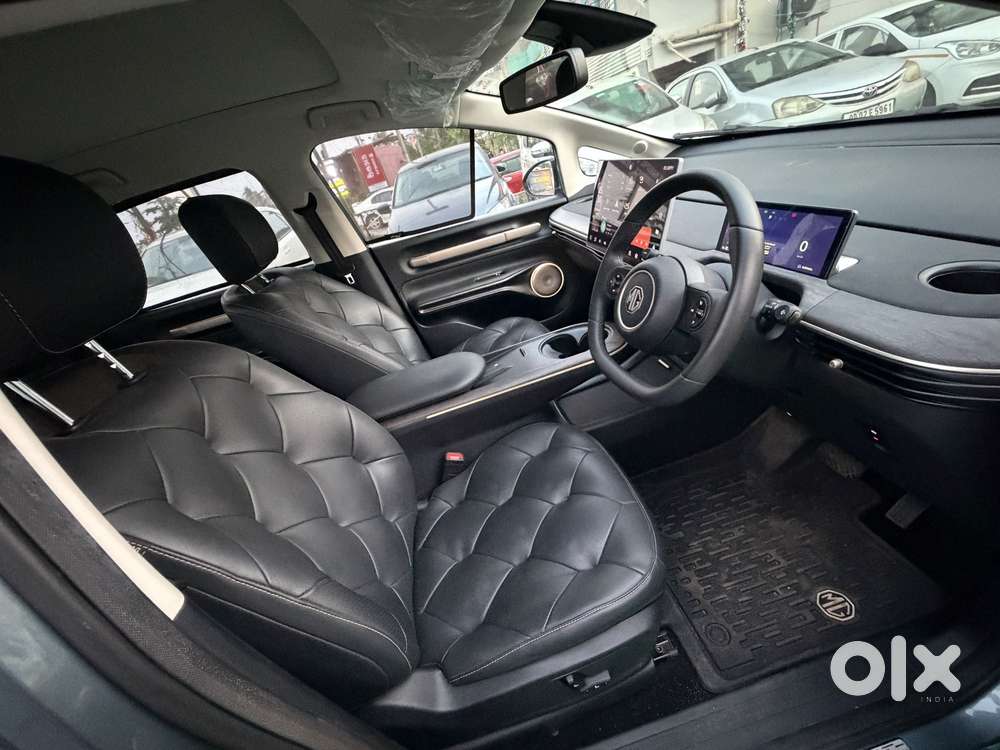 Mg Windsor Ev Essence, 2025, Electric