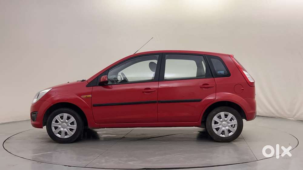 Ford Figo 2010-2012 Petrol Zxi, 2013, Petrol