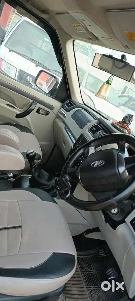 Mahindra Scorpio Classic 2018 Diesel 124000 Km Driven