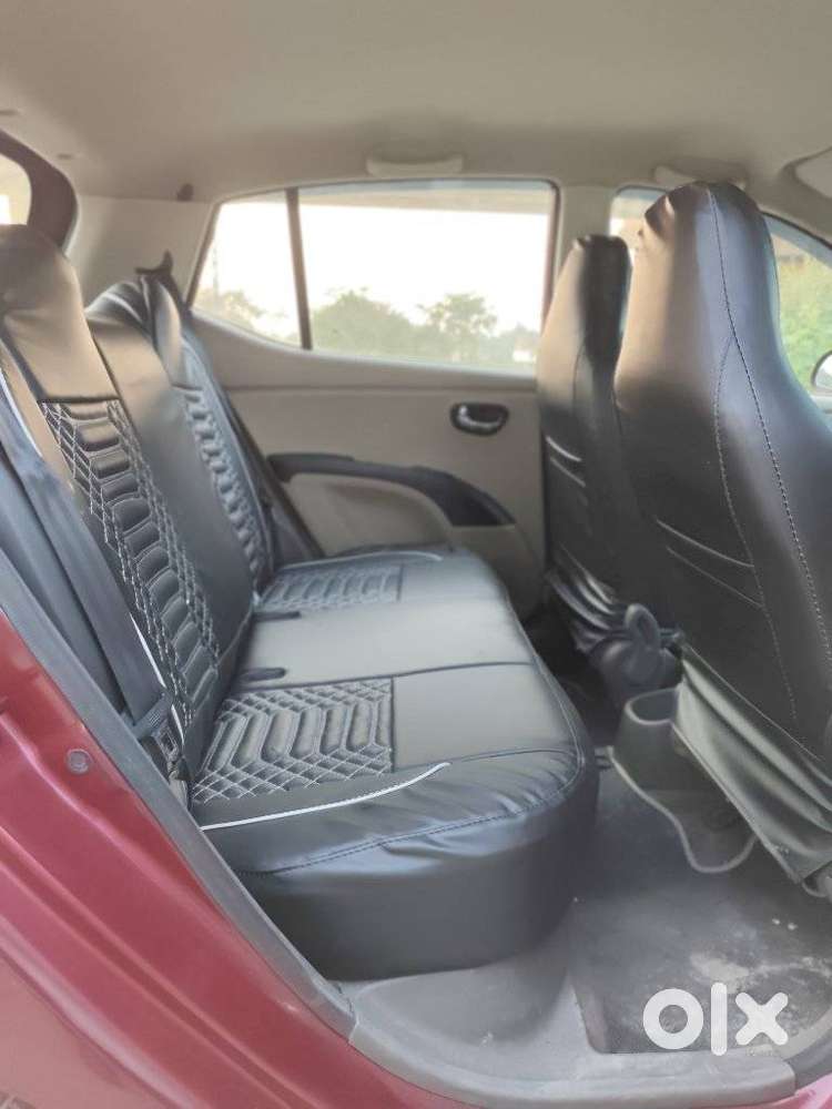 Hyundai I10 Sportz, 2014, Petrol