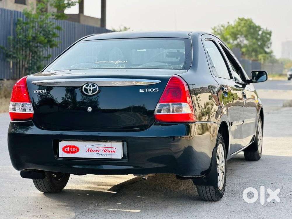 Toyota Etios 1.5 Std, 2011, Petrol