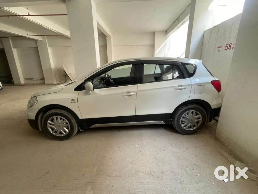 Maruti Suzuki S-cross 2016 Diesel 130000 Km Driven