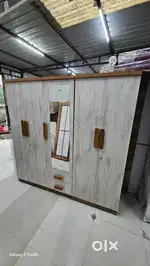 Sale sale sale Brand new 5door wardrobe factory sale price