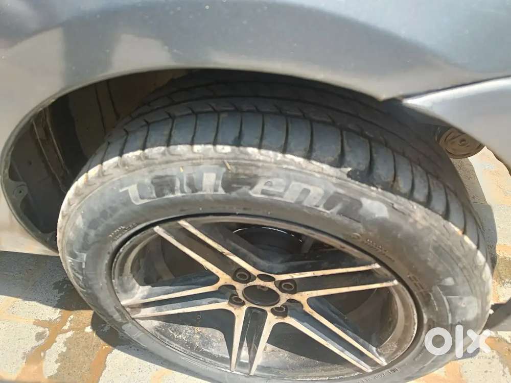 Best Condition Vehicle All Documents Complete 15inch Alloys