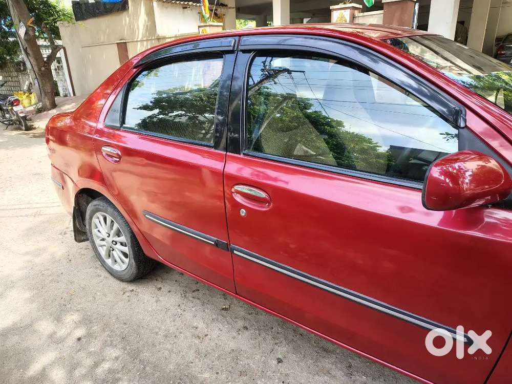 Toyota Etios Cross 2011