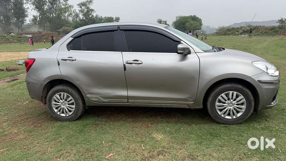 Maruti Suzuki Dzire 2023 Petrol 25687 Km Driven