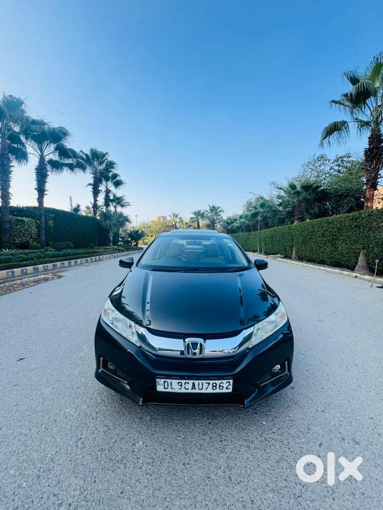 Honda City V At Sunroof, 2016, Petrol