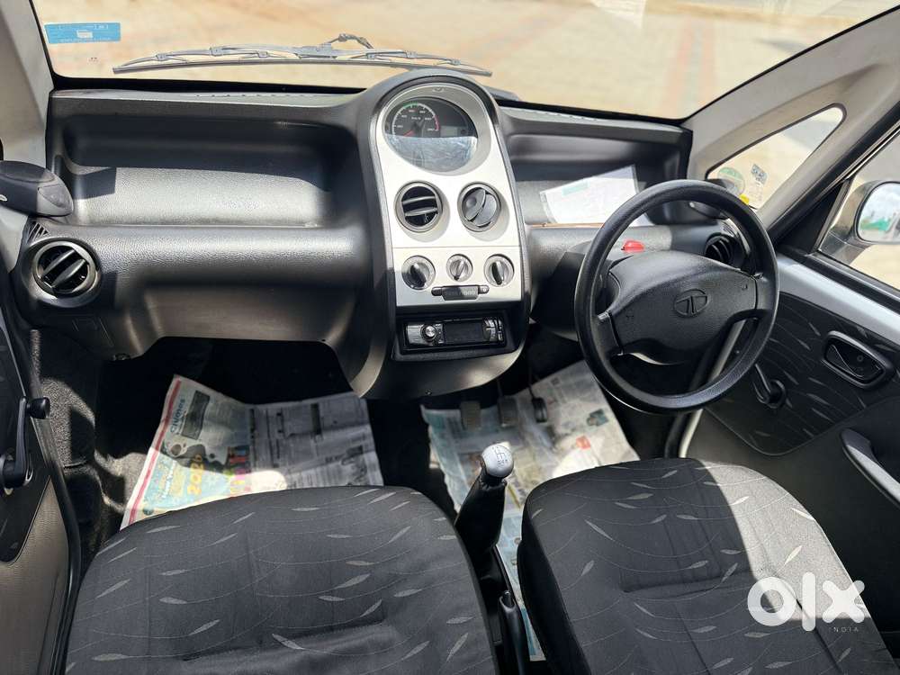 Tata Nano Xe, 2013, Petrol