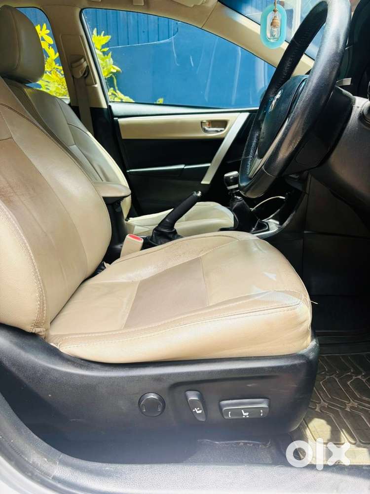 Toyota Corolla Altis Diesel 2015