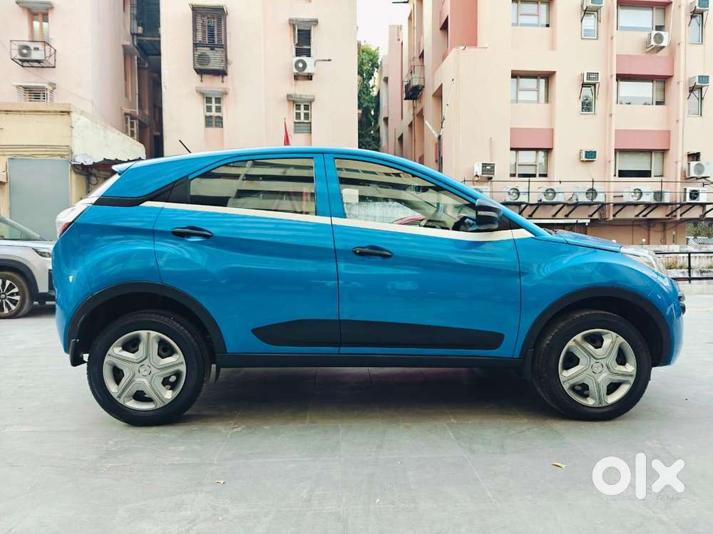 Tata Nexon 1.5 Revotorq Xm (s), 2020, Petrol