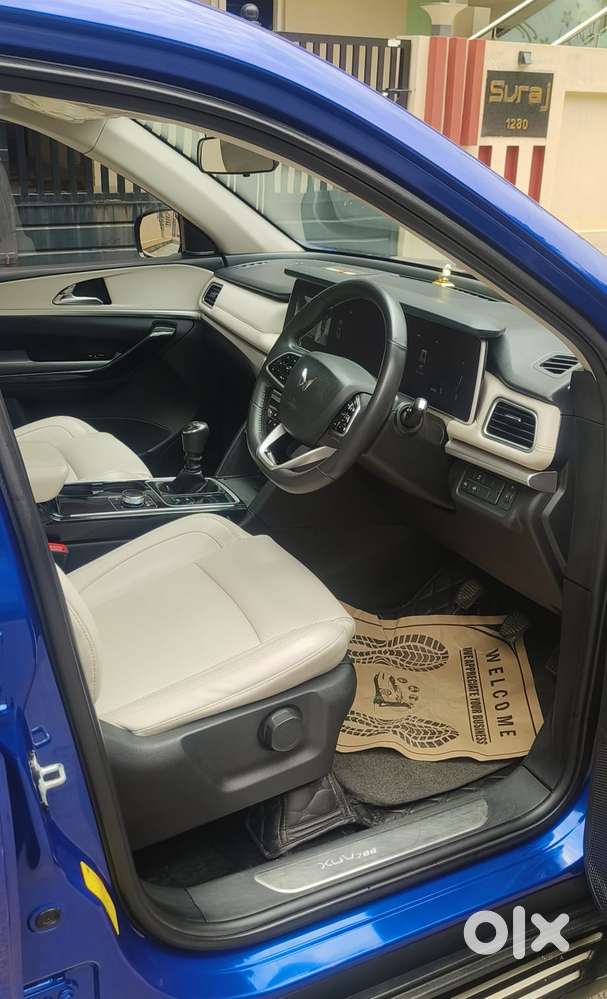 Mahindra Xuv700 2.2 Ax 7 Diesel Mt Luxury Pack Str, 2023, Diesel