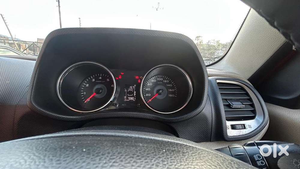 Mahindra Tuv 300 2019 Diesel Well Maintained