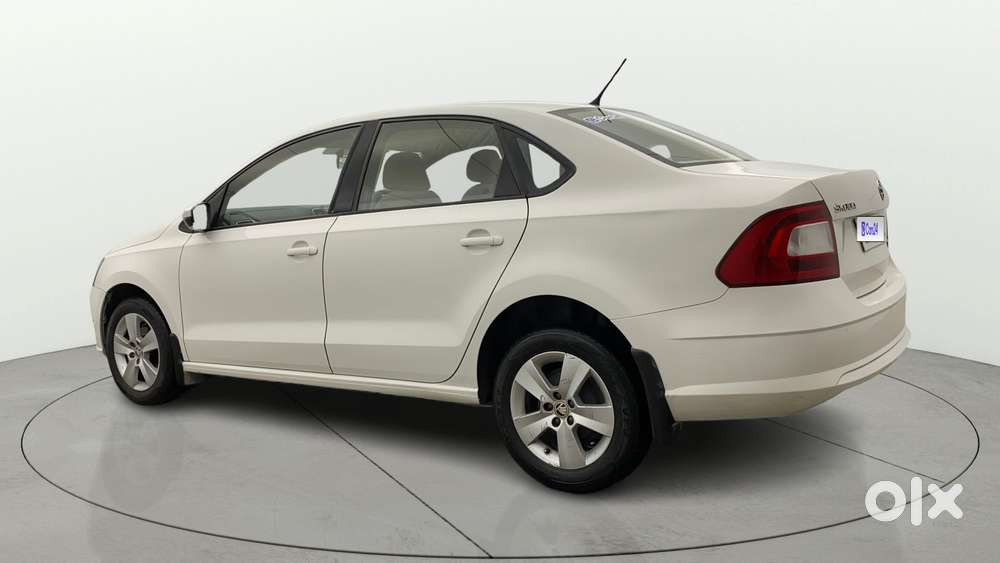 Skoda Rapid 1.0 Ambition Tsi, 2021, Petrol