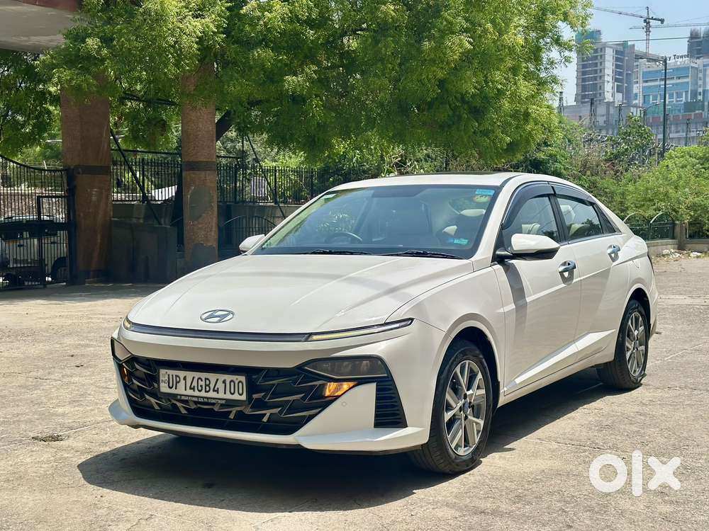 Hyundai Verna 1.5 Sx Vtvt Ivt, 2023, Petrol