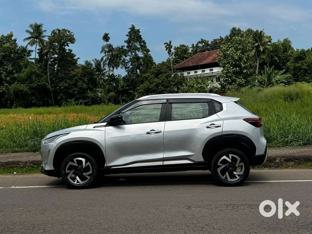 Nissan Magnite 1.0 Xv Executive Turbo Cvt, 2022, Petrol