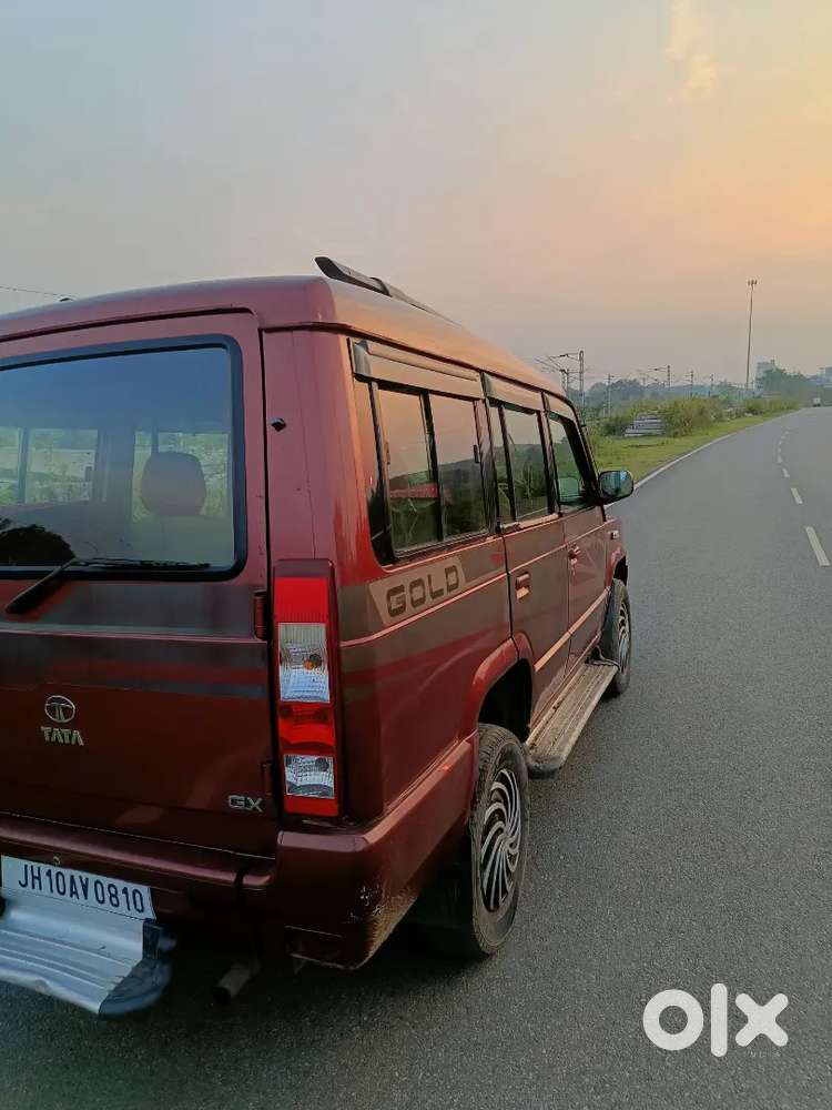 Tata Sumo Gold 2015 Diesel 180000 Km Driven