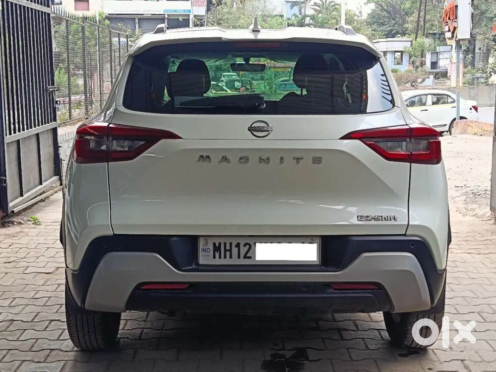 Nissan Magnite, 2025, Petrol