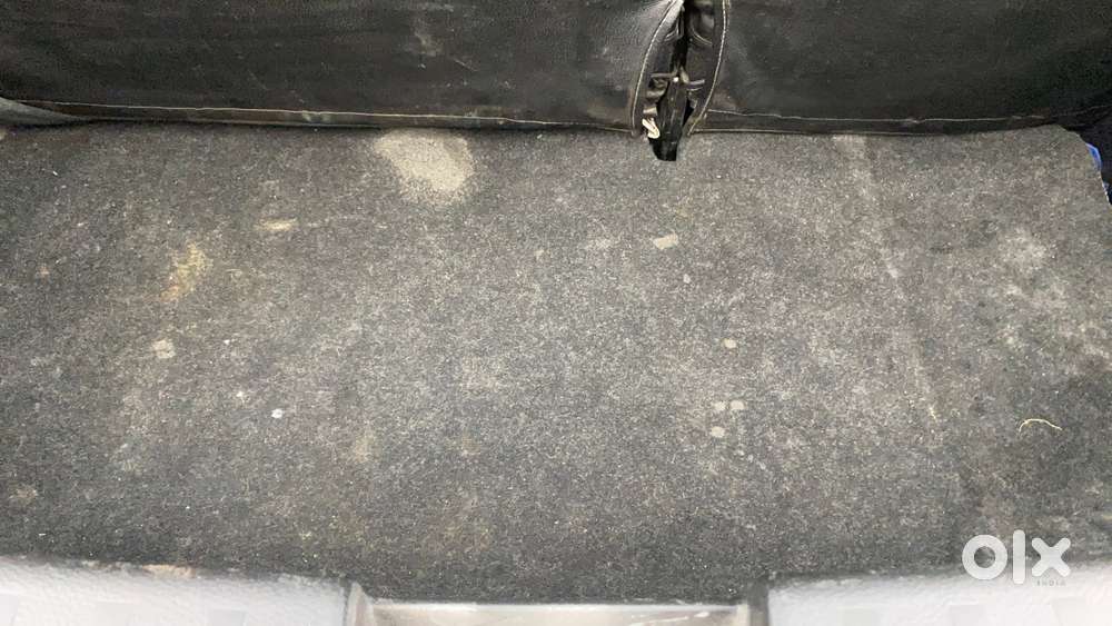 Maruti Suzuki Swift 1.2 Lxi (o), 2015, Petrol