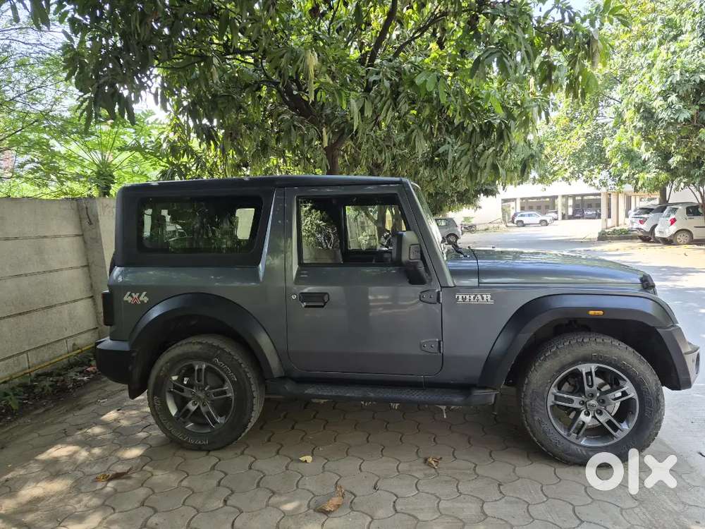 Mahindra Thar 4x4 Petrol Top Model With Hard Top