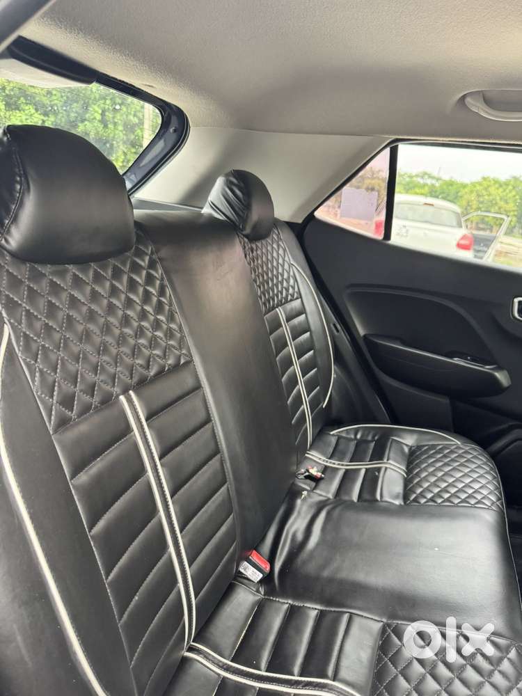 Hyundai Venue 1.2 S (o), 2021, Petrol