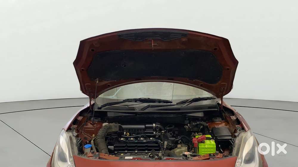 Maruti Suzuki Swift Dzire Zxi + Amt, 2017, Petrol