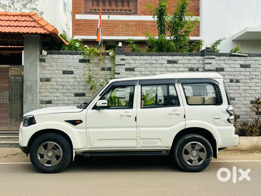 Mahindra Scorpio S4, 2014, Diesel