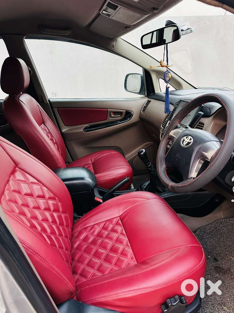 Toyota Innova 2009-2011 2.5 Ev Ms 8 Str Bsiv, 2015, Diesel