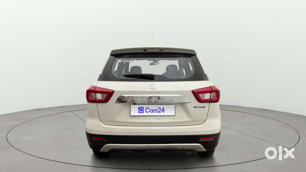 Maruti Suzuki Vitara Brezza 1.5 Zxi Plus At, 2022, Petrol