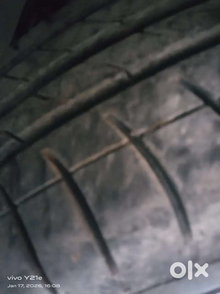 Toyota Innova 2011 Diesel 126000 Km Driven Good Condition New Tyre