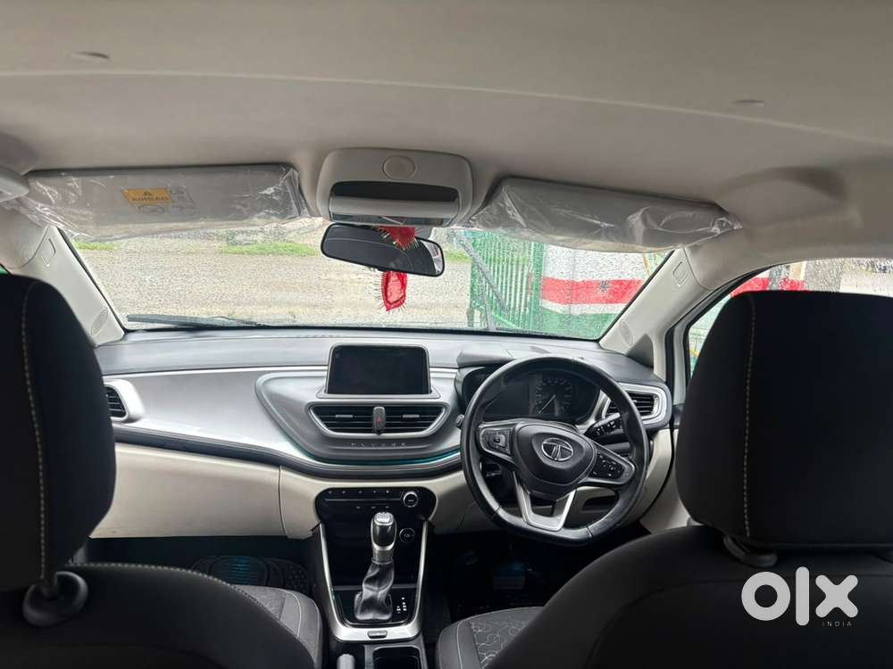 Tata Altroz Xza 2023 Petrol Automatic