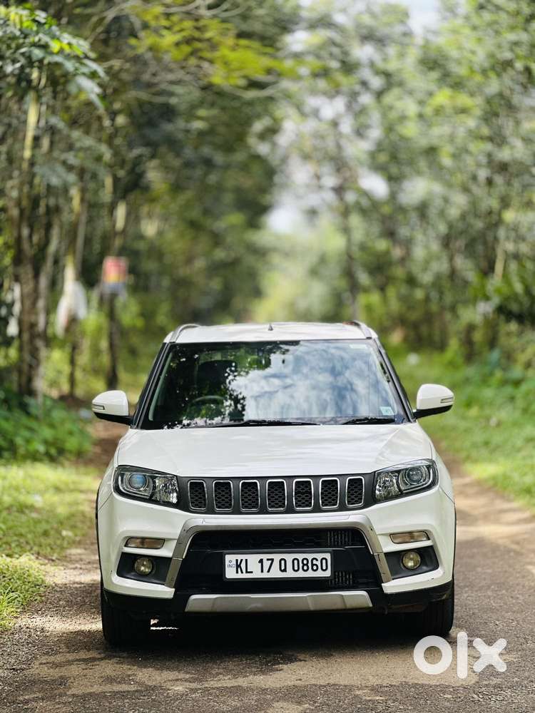 Maruti Suzuki Brezza Zdi+ Dual Tone, 2017, Diesel