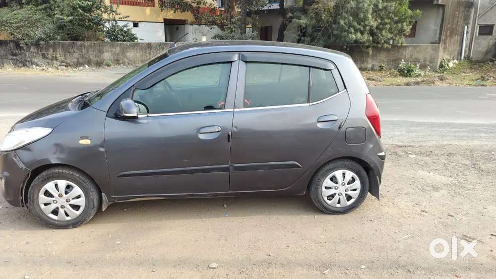 Hyundai I10 2011 Cng & Hybrids Well Maintained