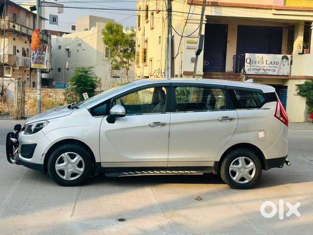 Mahindra Marazzo M2, 2019, Diesel