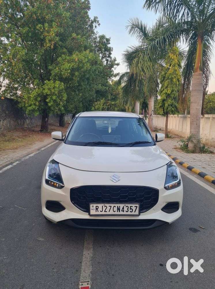 Maruti Suzuki Swift Vxi Optional, 2024, Petrol