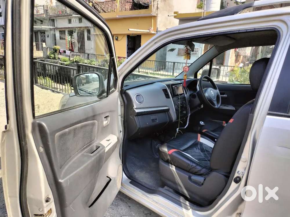 Maruti Suzuki Wagonr Vxi Top Model 2011 Petrol