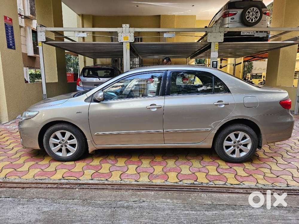 Toyota Corolla Altis G 2013 Petrol Version
