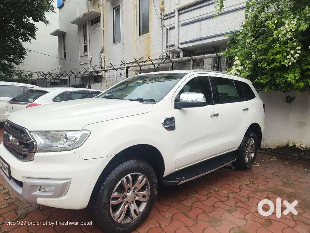 Ford Endeavour Titanium 2.2 2017