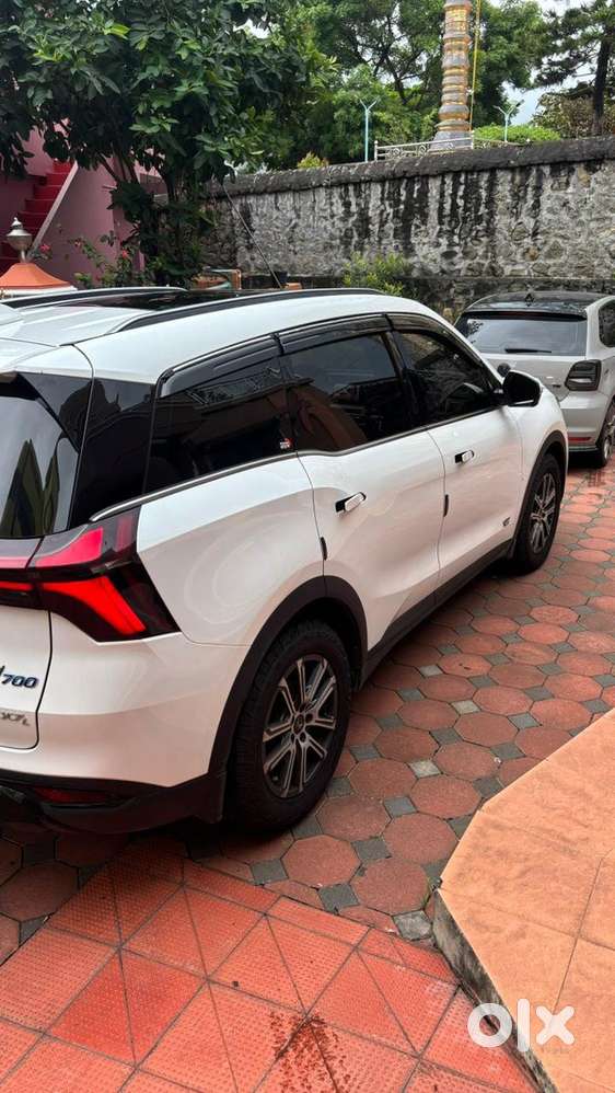 Mahindra Xuv700 Diesel 2023