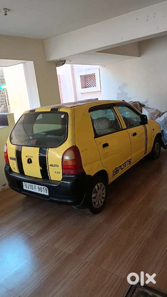 Alto Yellow Colour