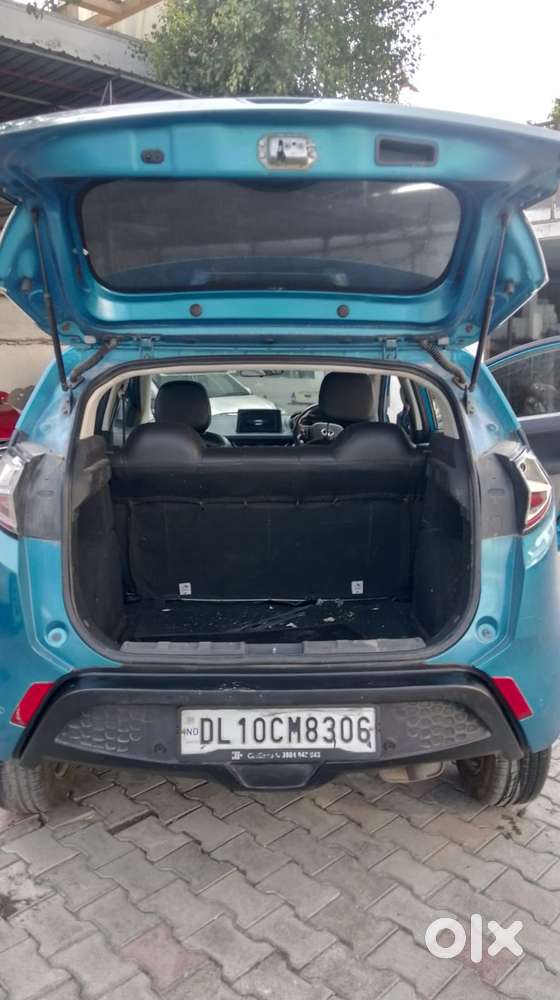Tata Nexon 1.2 Revotron Xz, 2019, Petrol