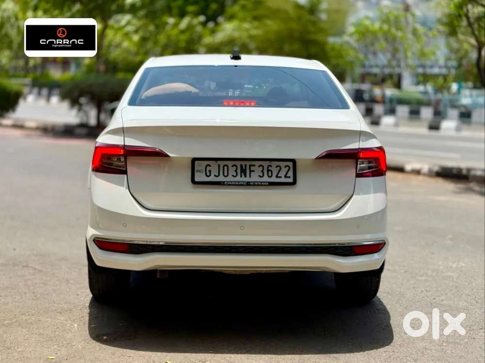 Skoda Slavia Style 1.0l Tsi At, 2023, Petrol