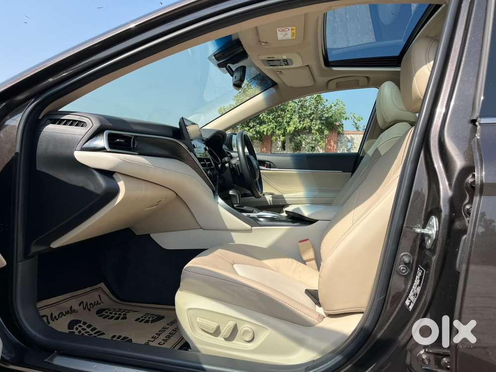 Toyota Camry Hybrid, 2024, Petrol