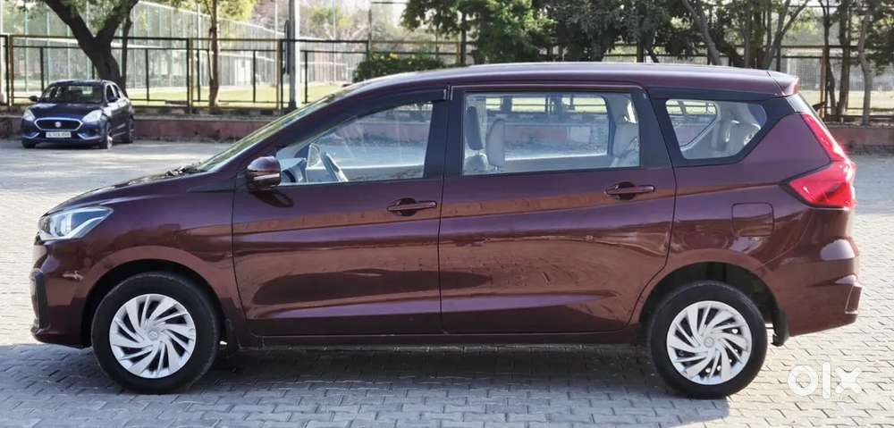 Maruti Suzuki Ertiga 1.5 Vxi, 2021, Petrol