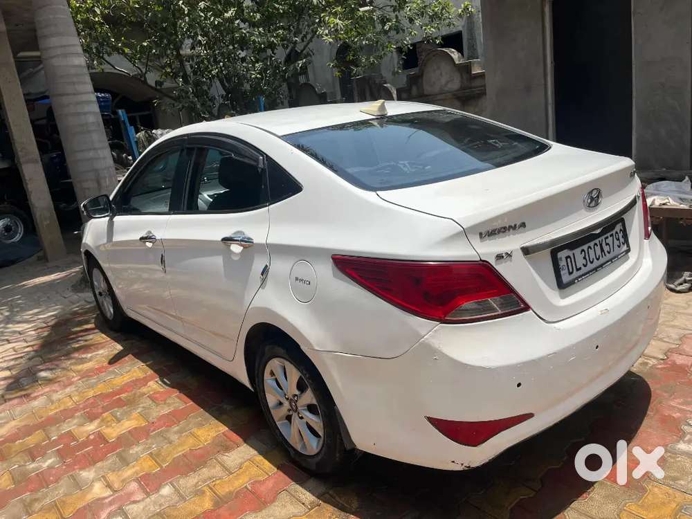 Hyundai Verna 1.6 Petrol 2015