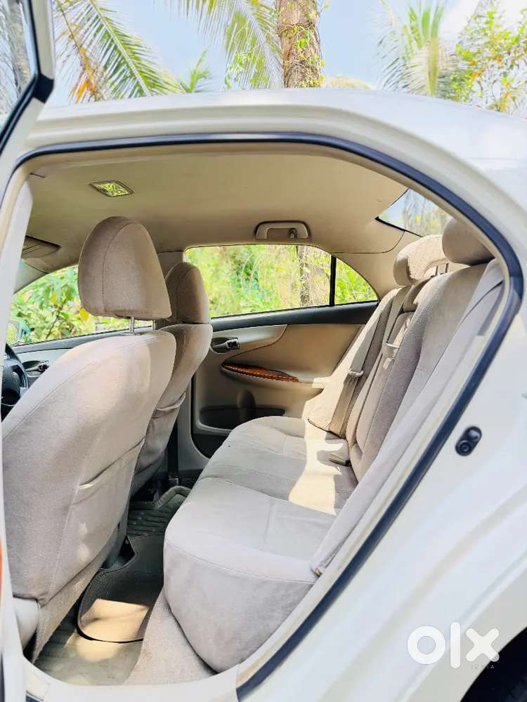 2009 Toyota Corolla Altis Petrol Topend Original Kerala Well Maintaine