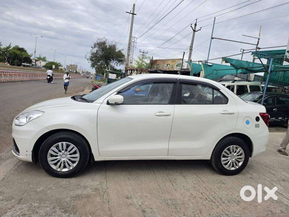 Maruti Suzuki Swift Dzire Vxi Optional, 2022, Cng & Hybrids
