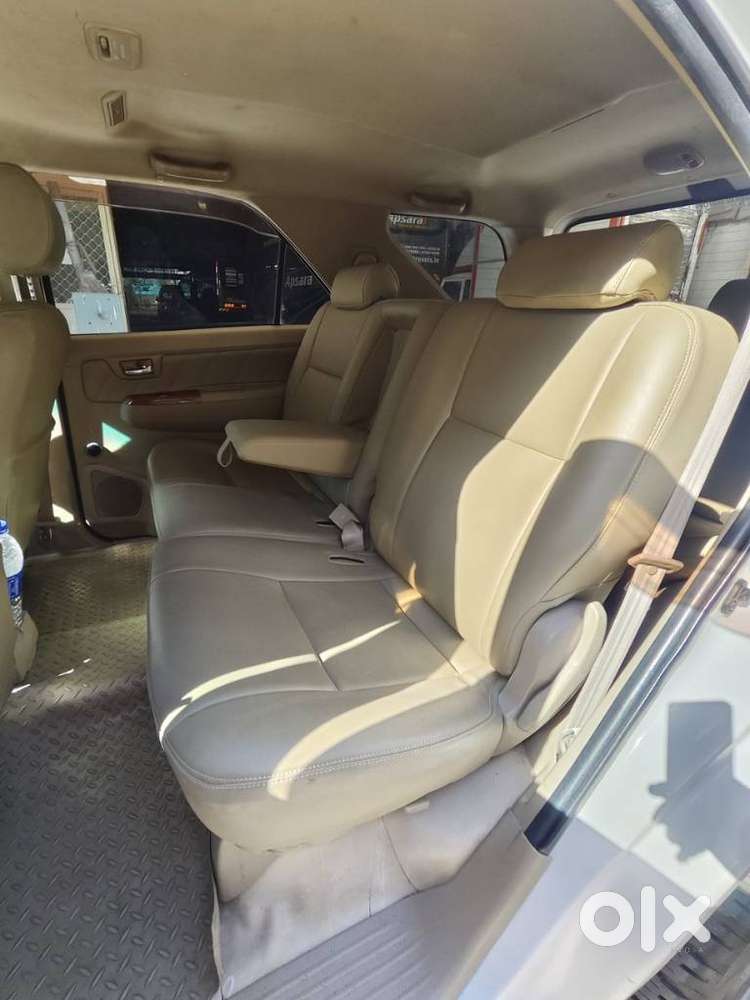 Toyota Fortuner [2009-2012] 3.0 4x4 Mt, 2009, Diesel